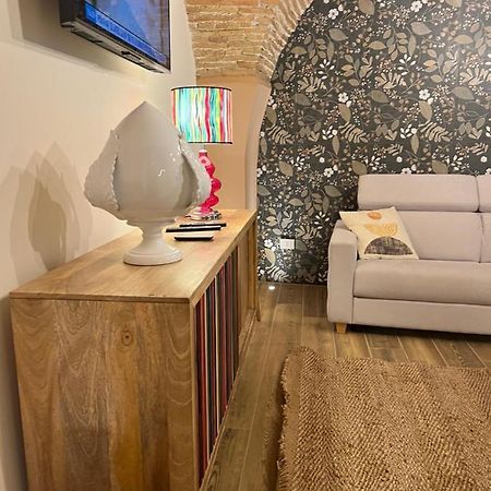 Le Dimore Del Gufo - Royal Suite Venosa Ngoại thất bức ảnh