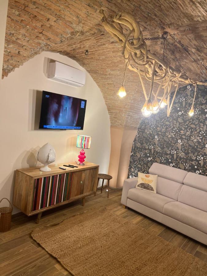 Le Dimore Del Gufo - Royal Suite Venosa Ngoại thất bức ảnh