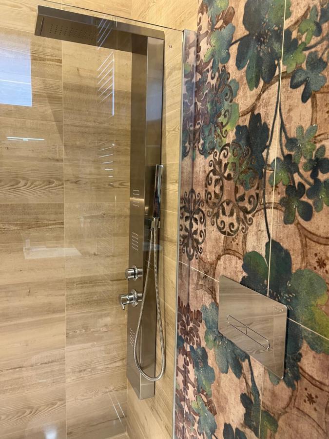 Le Dimore Del Gufo - Royal Suite Venosa Ngoại thất bức ảnh